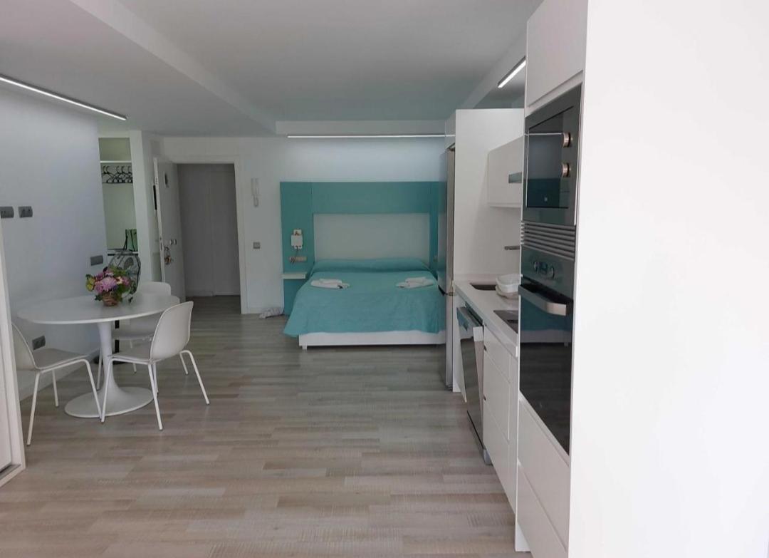 Apartamento Nuevo En Playa Del Aguila Maspalomas San Bartolomé Ngoại thất bức ảnh